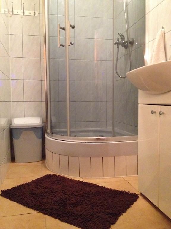 Pokoje Na Chmielnej 2 Hostel Βαρσοβία Εξωτερικό φωτογραφία