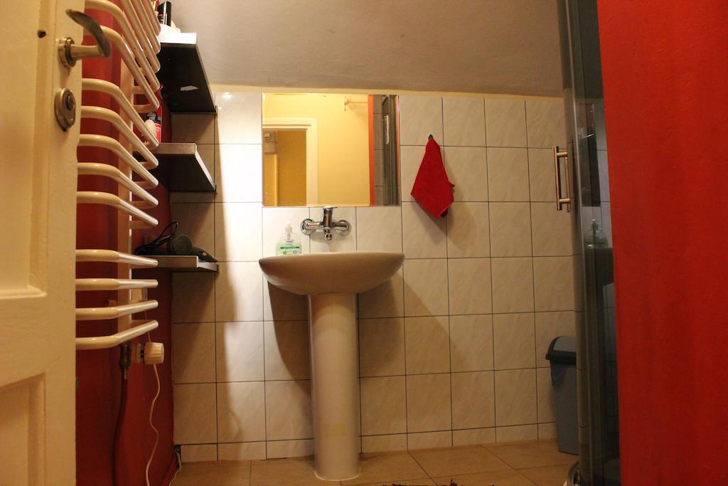 Pokoje Na Chmielnej 2 Hostel Βαρσοβία Εξωτερικό φωτογραφία