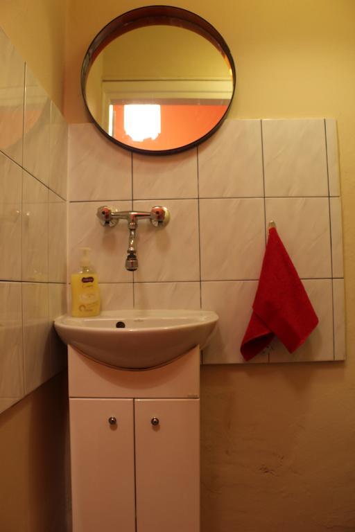 Pokoje Na Chmielnej 2 Hostel Βαρσοβία Εξωτερικό φωτογραφία